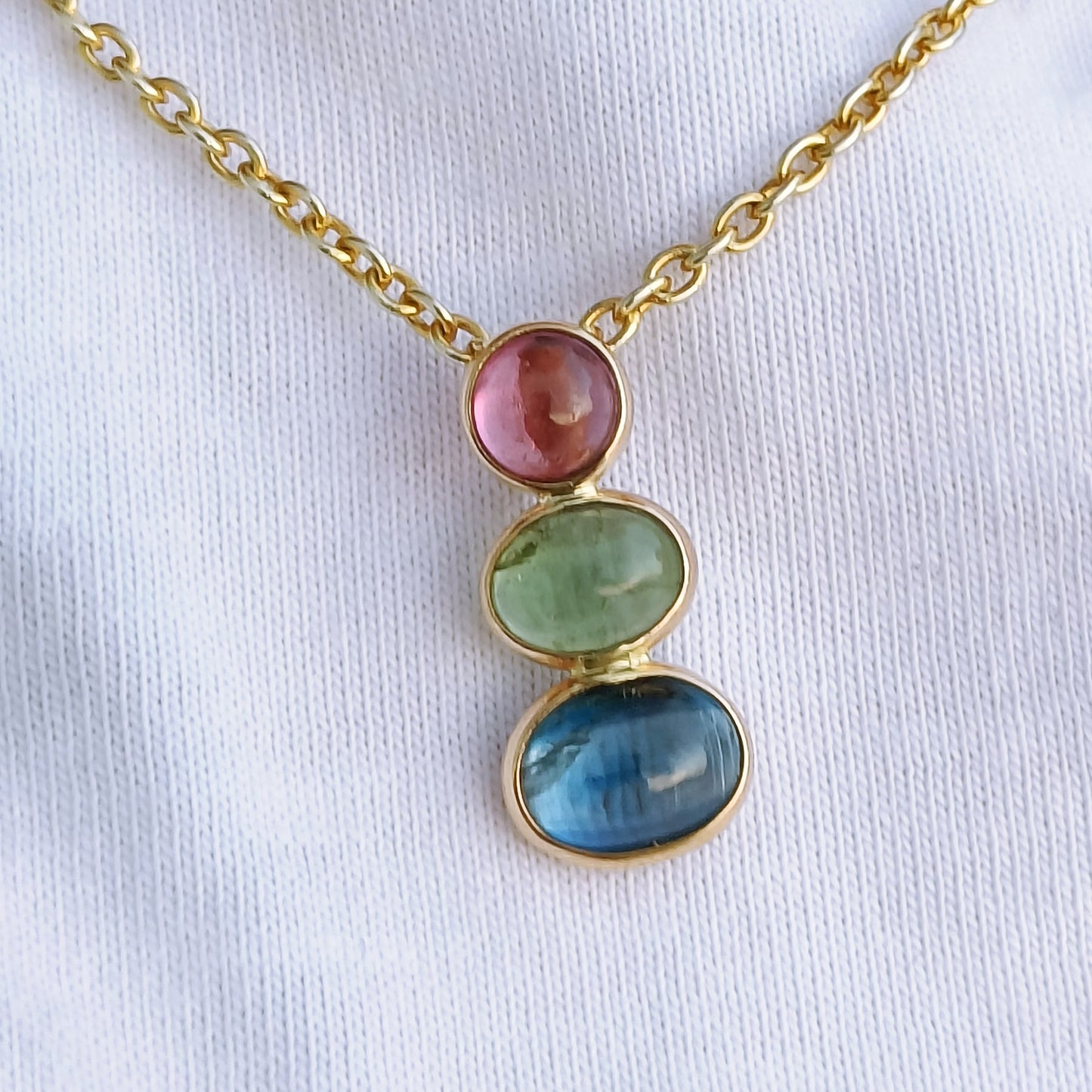 Trinity of Hues
