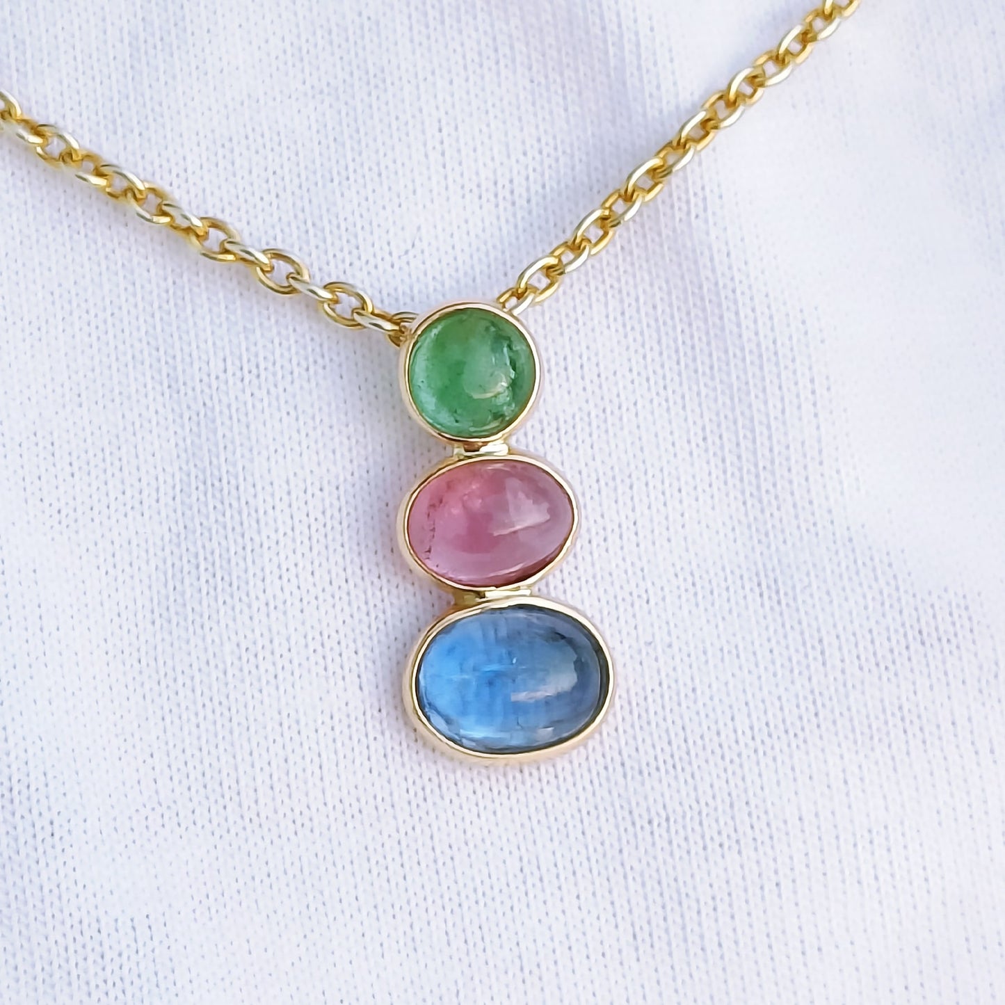 Trinity of Hues